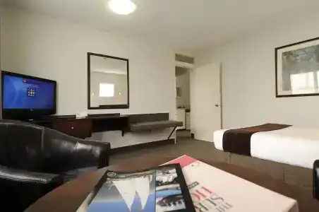 The Surrey - 69
