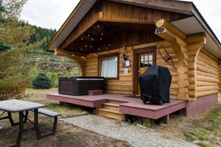 Glacier House & Resort - 60