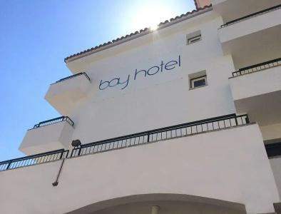 Bay - 13