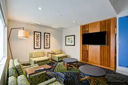 Holiday Inn Express -, An Ihg - 29