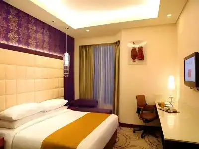 The Metropolitan & Spa New Delhi - 17