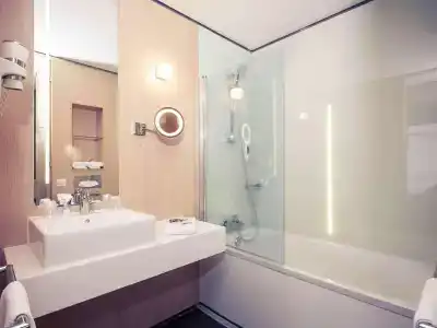 Mercure Valenciennes Centre - 8