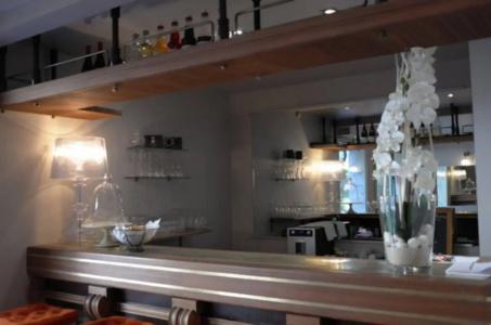 Adonis Ajaccio - Hôtel Albion - 17