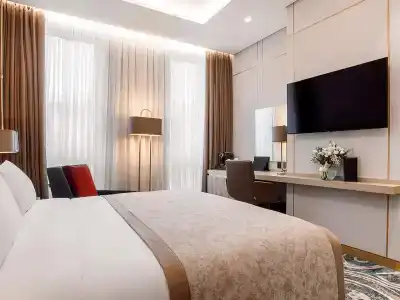 Intercontinental - 43
