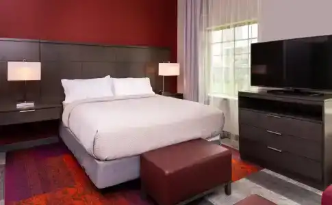 Staybridge Suites - - 3