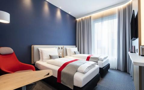 Holiday Inn Express Munich City West, an IHG - 3