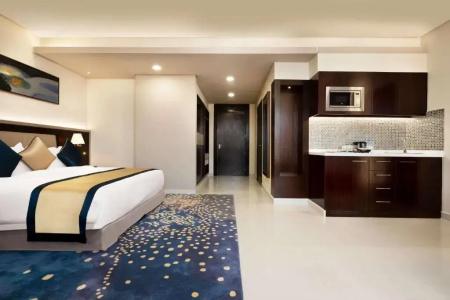 Wyndham Garden - 51