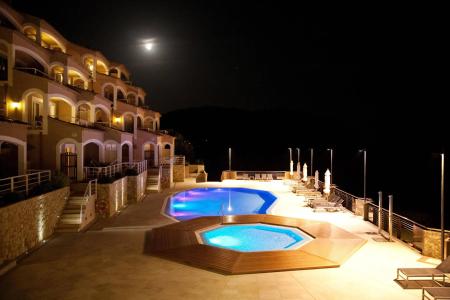 Bahia Camp de Mar Suites - 15