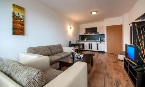 Grand Royale Apartment Complex & Spa - 34