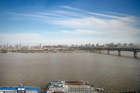 Holiday Inn Wuhan Riverside, An Ihg - 107