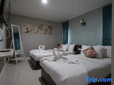 We World Boutique Haatyai - 23
