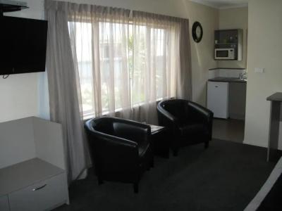 Scenicland Motels - 122