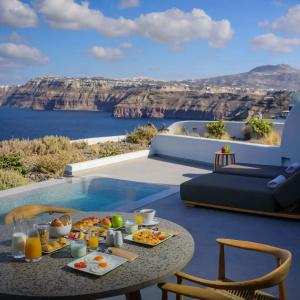 Neptune Luxury Suites - 12