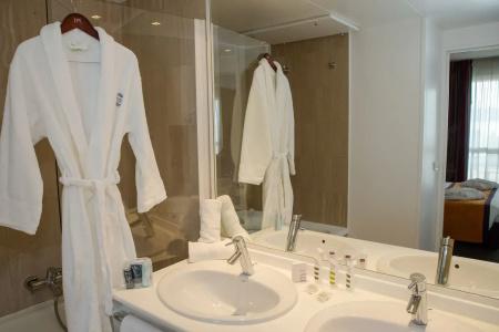 Mercure Thalasso & Spa Port Fréjus - 10