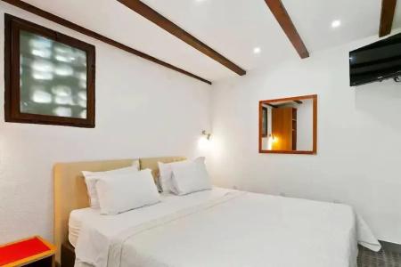 Garden Apartment - 178