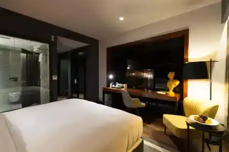 DoubleTree By Hilton Izmir Airport - 53