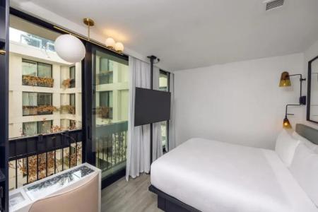 The Godfrey Hollywood - 50