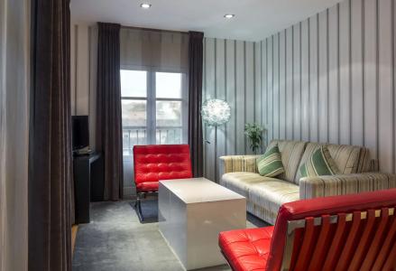 Room Mate Larios - 4