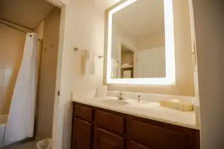 Sonesta Es Suites Baton Rouge - 7
