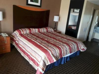 Diamond Inn & Suites - 28