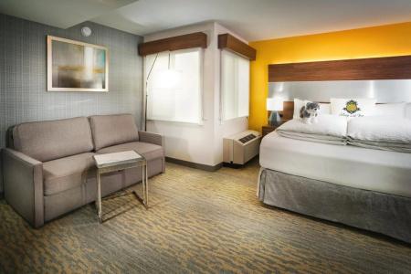 Staypineapple, Z, Gaslamp San Diego - 23