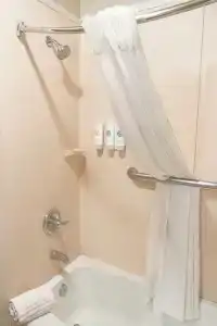 Comfort Inn Near Old Town Pasadena In Eagle Rock Ca - 22