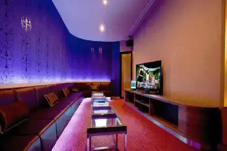 Topland & Convention Centre - 20