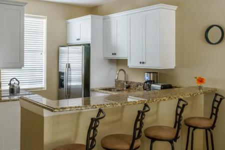 Olde Island Inn and Suites - 28