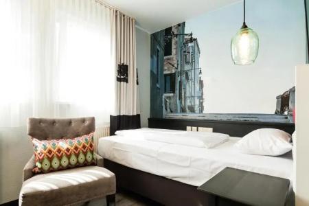 Best Western Nürnberg am Hauptbahnhof - 57