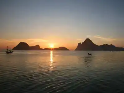 Prachuap Beach - 14