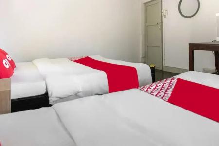 Oyo 554 Old Town Boutique Hostel - 36