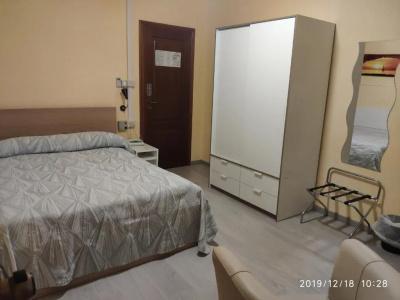 Giappone Inn Parking - 16