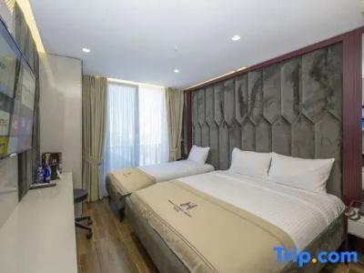 Heaven Premium Airport - 24
