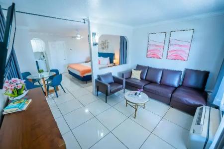 Boca Plaza - 170