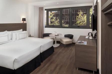 Melia Madrid Serrano - 56