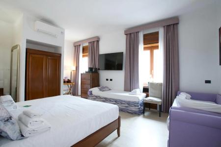 St. Peter' Six Rooms & Suites - 44