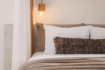 Elea Suites & Residences - 184