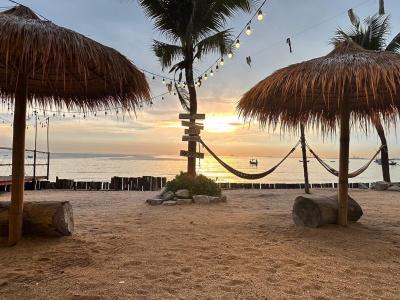 Golden Dragon Beach Pattaya - 11