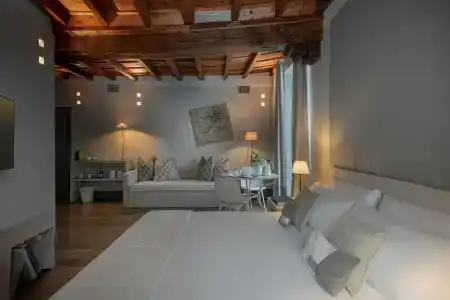 GombitHotel - 32