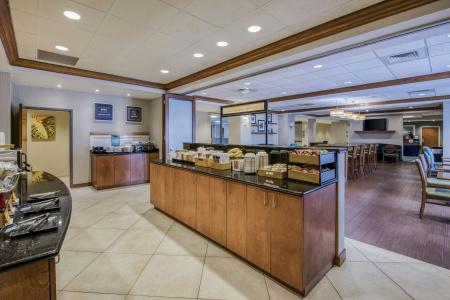 Hampton Inn University Area - 34