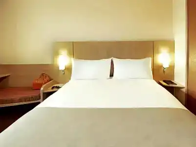 ibis Lisboa Jose Malhoa - 34