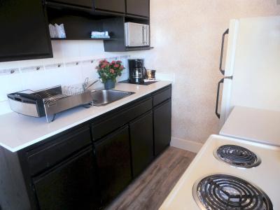 Divya Sutra Suites on Robson Downtown - 17