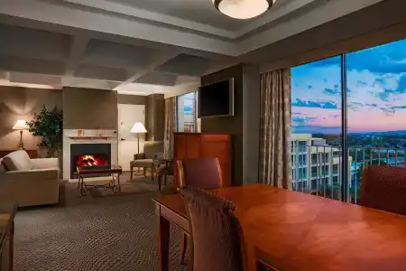 Sheraton Phoenix Crescent - 54