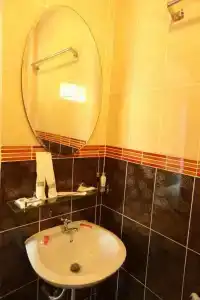 Bann Lom Le Guest House - 8