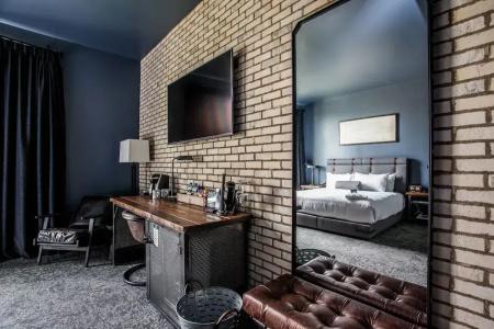 Ironworks Indy - 32