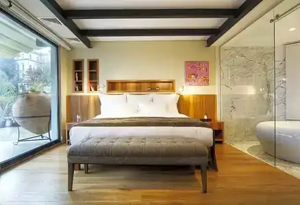 Tomtom Suites - 35