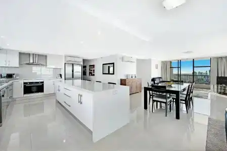 Ultiqa Beach Haven On Broadbeach - 268