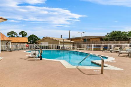 SureStay Studio by Best Western - 14