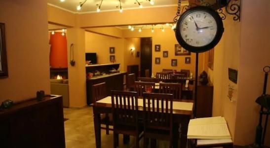 Roes Suites - 12
