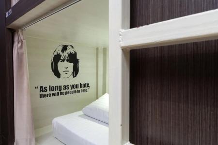 Sleep Walker Poshtel - 50